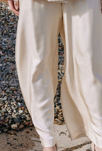 Load image into Gallery viewer, Brulee pants - Cream