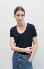 Load image into Gallery viewer, Jacksonville Round Neck T-Shirt - Navy