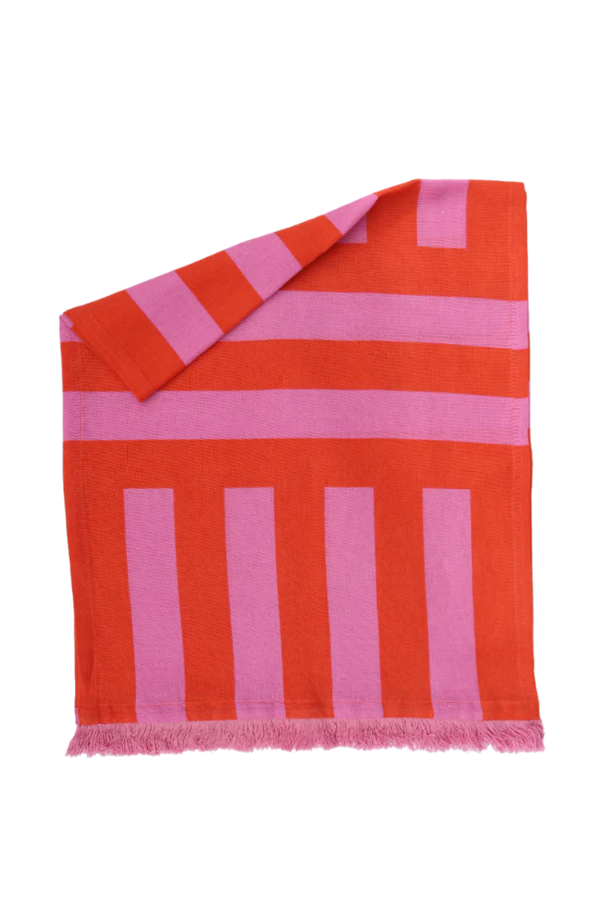 Fruit Punch Tigerlily Table Runner