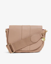 Load image into Gallery viewer, Zara Saddle Bag - Fawn Pebble